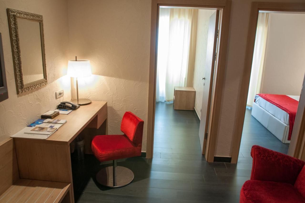 Hotel Astoria บุดวา ภายนอก รูปภาพ